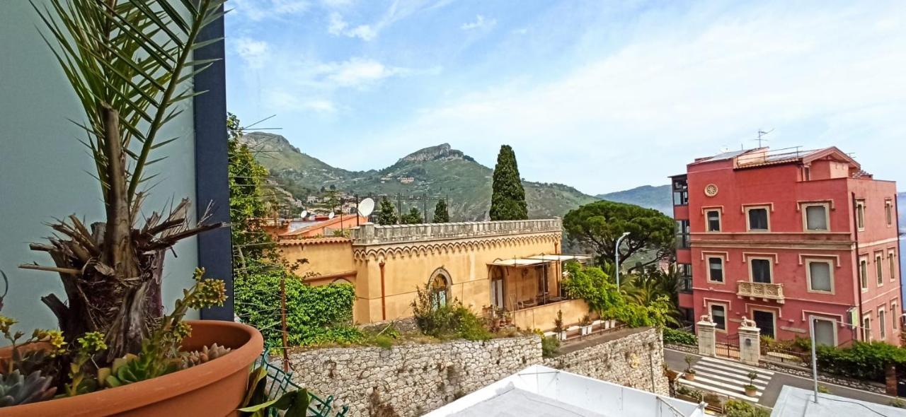 "Sea-See" Studio Taormina Center - Bellissima Vista Mare - Corner Kitchen Экстерьер фото